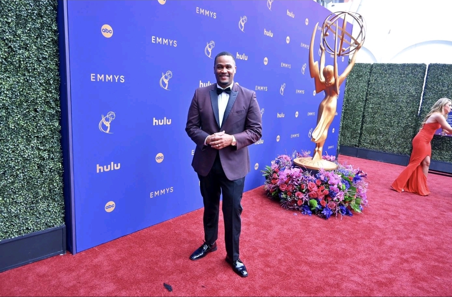 E'Ian West on the Emmys red carpet beside the Hulu and Emmy statue installation E'Ian West on the Emmys red carpet beside the Hulu and Emmy statue installation